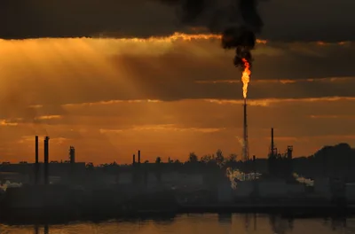 Industrial Refinery at Sunset with Flare Stack Flame - free photography wallpaper 7680×5059