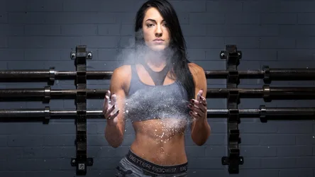 Athlete Applying Chalk Powder Before Workout - free wallpaper 2048×1151