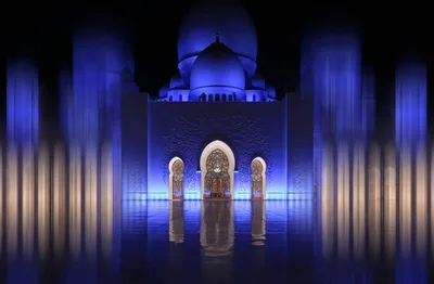 Sheikh Zayed Grand Mosque Illuminated Night Prayer Hall - free city & urban wallpaper 7680×5030