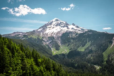Mount Hood Alpine Valley Landscape - free wallpaper 7008×4672