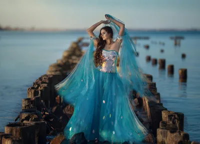 Woman in Turquoise Gown on Coastal Pier - free people & portraits wallpaper 2000×1438