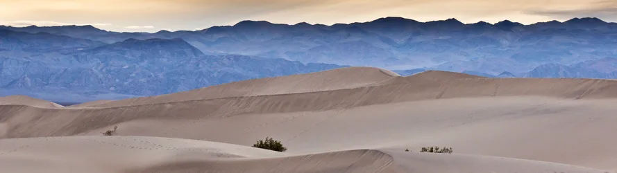 Desert Dunes and Mountain Ranges - free wallpaper 3840×1080