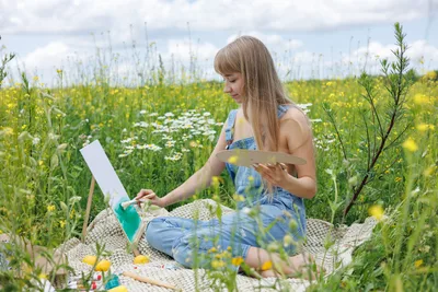 Woman Painting in Wildflower Meadow - free people & portraits wallpaper 6000×4000